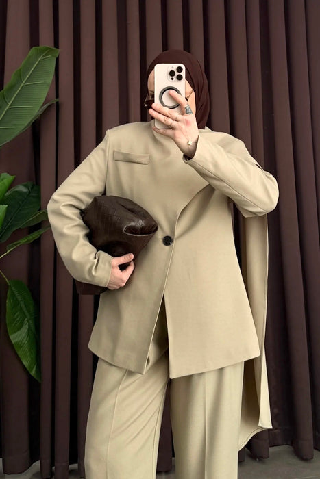 The Tailored Set